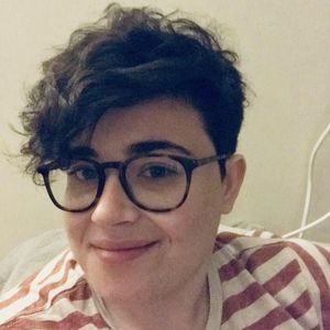 Meet your Posher, Chloe